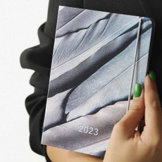 Darbo knyga minkštu eko odos viršeliu SIDABRINĖ GULBĖ 2023 (A6)