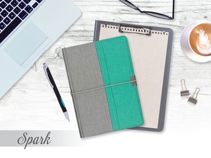 Užrašų knyga su guma A5 80g linija SPARK