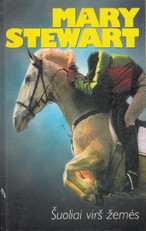 Šuoliai virš žemės