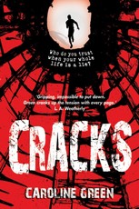 Green, C: Cracks