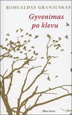 Gyvenimas po klevu