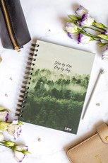 Laimės Kalendorius darbo planuoklis su spirale – Forest 23/24