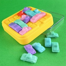 IQ galvosūkis „Mašinėlės“, 8 x 8 cm