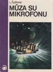 Mūza su mikrofonu
