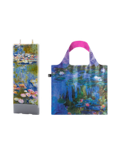 Dovanų rinkinys Žvakė FLATYZ „Claude Monet – Water Lilies“, 15 cm + LOQI pirkinių krepšys „CLAUDE MONET Water Lilies Neon Recycled Bag“