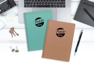 Užrašų knyga A5 80g linija METALLIC