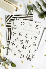 UŽRAŠINĖS linijomis ir langeliais Black & white (2 vnt)