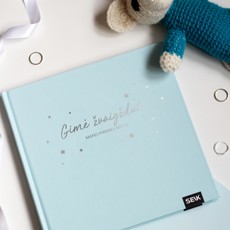 Gimė žvaigždutė: mano pirmieji metai (melsva)