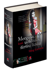 Mergina, kuri užkliudė širšių lizdą