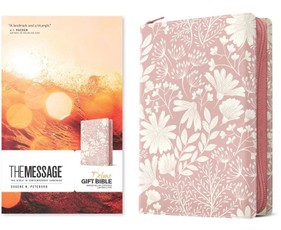 The Message Deluxe Gift Zipper Bible (Leather-Look, Garden Blush)