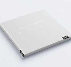 Gimė žvaigždutė: mano pirmieji metai (pilka)