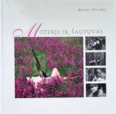 Moteris ir šautuvas