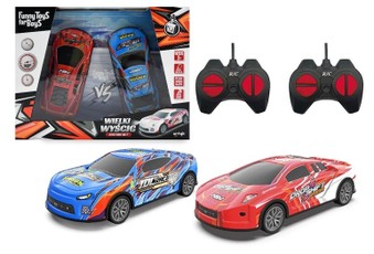 Rinkinys — 2 nuotolinio valdymo (R/C) automobiliai