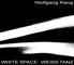 White Space. Weiss Tanz