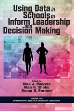 Using Data in Schools to Inform Leadership and Decision Making (HC)