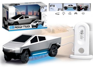 Futuristinis nuotoliniu būdu valdomas automobilis su įkrovimo stotele