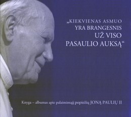Albumas apie popiežių Joną Paulių II